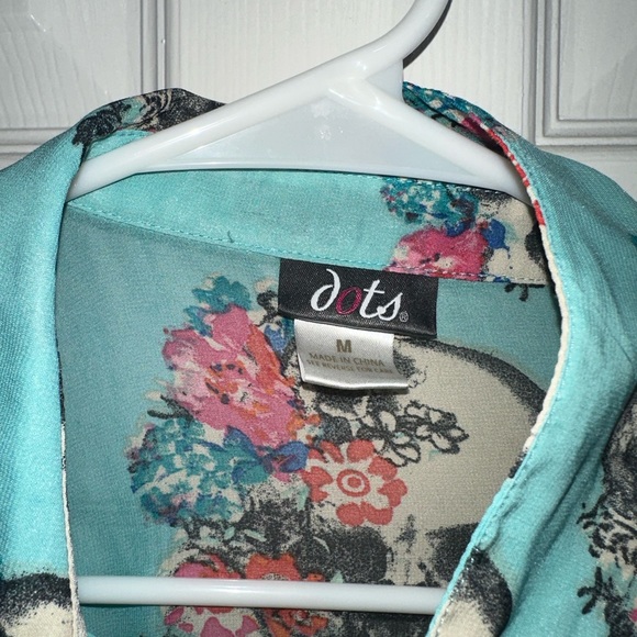 Turquoise blouse with print - Picture 2 of 2